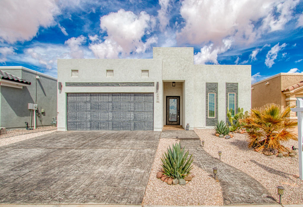 14861 Orsten Artis Ave in El Paso, TX - Building Photo