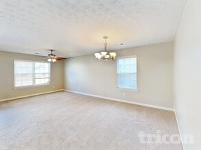 3243 Deer Valley Dr NW, Unit 8 in Acworth, GA - Foto de edificio - Building Photo