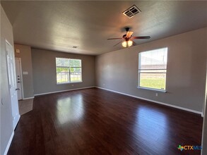 4012 Snowy River Dr in Killeen, TX - Building Photo - Building Photo