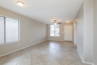 9561 N 85th Dr in Peoria, AZ - Building Photo - Building Photo