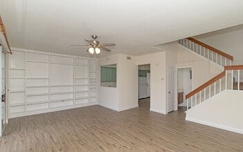 13663 Tiverton Rd in San Diego, CA - Building Photo - Building Photo