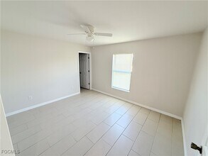 1405 Nelson Rd N in Cape Coral, FL - Building Photo - Building Photo