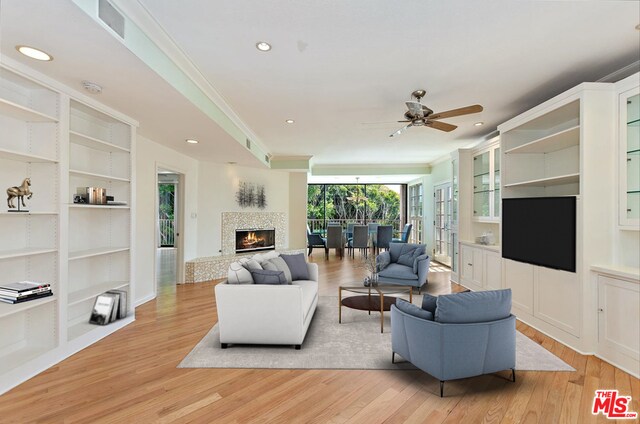 6220 Pacific Ave-Unit -202 in Los Angeles, CA - Building Photo - Building Photo