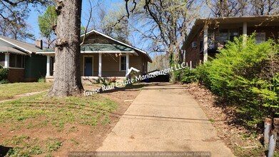 728 Kendrick St in Florence, AL - Building Photo - Building Photo