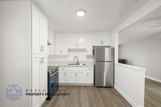 11626 Cedar Ave. in Hawthorne, CA - Building Photo - Building Photo