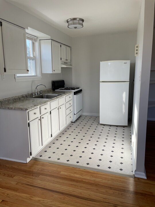 3518 Rhoads Ave, Unit A in Newtown Square, PA - Foto de edificio