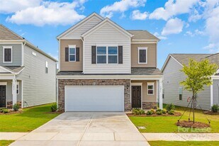 1231 Langston Ln in Salisbury, NC - Building Photo