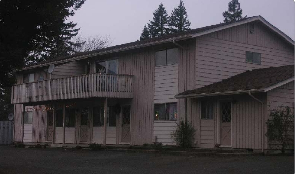 3059 F St in Washougal, WA - Foto de edificio