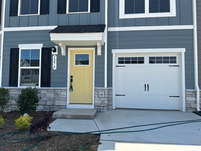 127 Jameson Pk Dr in Troutman, NC - Building Photo - Building Photo
