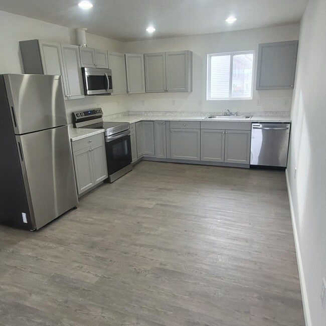property at 509-509 E 2nd St