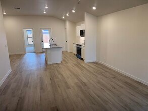 1309 N Chicago Ave in Lubbock, TX - Building Photo - Building Photo