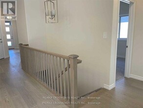 22 Athabaska Dr in Belleville, ON - Building Photo - Building Photo