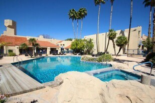 1200 E River Rd in Tucson, AZ - Building Photo