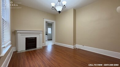 92 Burris St in Hamilton, ON - Building Photo - Building Photo