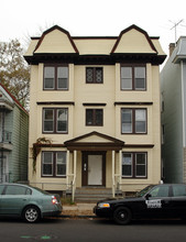 249 Amherst St in East Orange, NJ - Building Photo - Building Photo