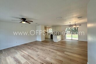 309 Pontevedra Ln in Niceville, FL - Building Photo - Building Photo