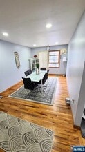 557 Elizabeth Ave in Lyndhurst, NJ - Building Photo - Building Photo