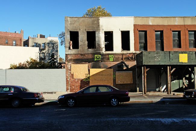 1039 Fulton St in Brooklyn, NY - Building Photo - Building Photo