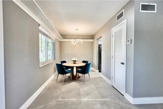 NEW REMODEL 2bd/1.5bath in Fort Lauderdale, FL - Foto de edificio - Building Photo