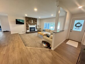 1030 Sommers St N in Hudson, WI - Building Photo - Building Photo