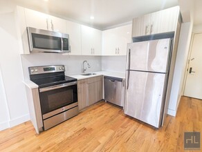 516 W 162nd St in New York, NY - Building Photo - Building Photo