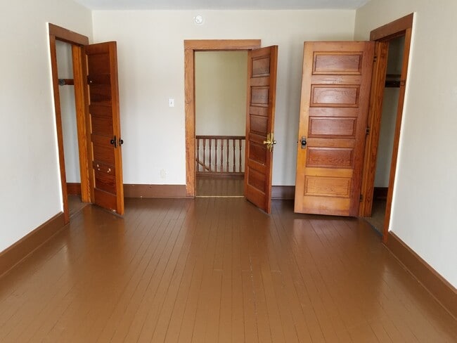 606 W Main St in Kent, OH - Building Photo - Building Photo