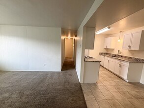 4768 S Bonair St in Holladay, UT - Building Photo - Building Photo