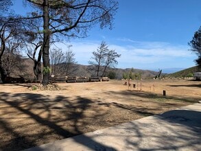 1990 Las Flores Canyon Rd in Malibu, CA - Building Photo - Building Photo