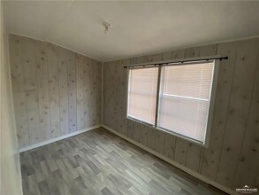 491 Tangerine Ave in Mercedes, TX - Building Photo - Building Photo