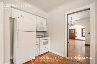 1120 Veto St NW in Grand Rapids, MI - Building Photo - Building Photo