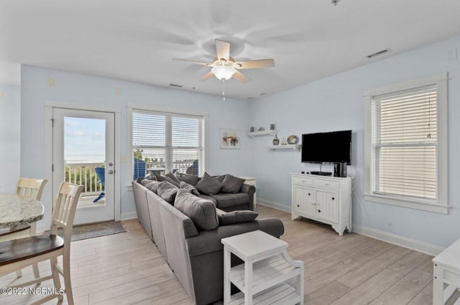 101 Salter Path Rd in Pine Knoll Shores, NC - Building Photo - Building Photo