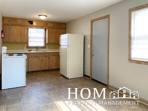 108 Malin St in Mankato, MN - Foto de edificio - Building Photo