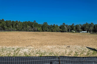 Dobbin Meadows in Magnolia, TX - Building Photo - Building Photo