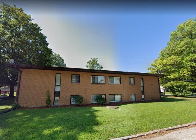 property at 10 S 35th St