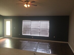 6925 Krenson Oaks St in Lakeland, FL - Building Photo - Building Photo