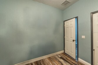 384 Coral Beach Cir in Casselberry, FL - Building Photo - Building Photo