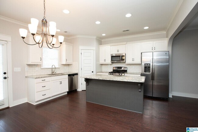 28252825 Montevallo Park Rd in Irondale, AL - Building Photo - Building Photo