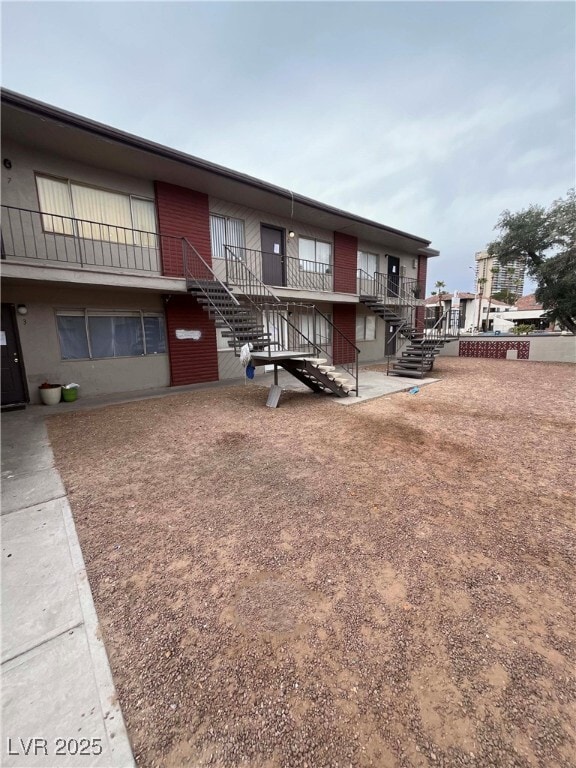 property at 1075 E Desert Inn Rd