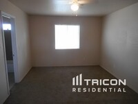 511 N Pecan in Mesa, AZ - Building Photo - Building Photo