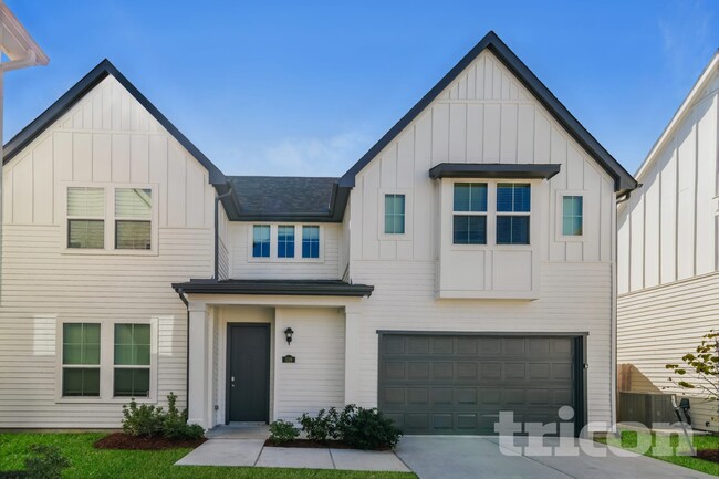 property at 9835 Willow Creek Commerce Dr