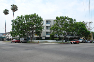 Commonwealth Apartments in Los Angeles, CA - Building Photo - Building Photo