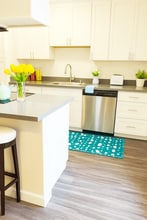 Castilian Apartments in Concord, CA - Building Photo - Building Photo