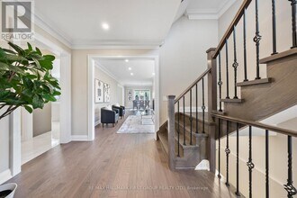 732 Hillview Crescent in Pickering, ON - Building Photo - Building Photo