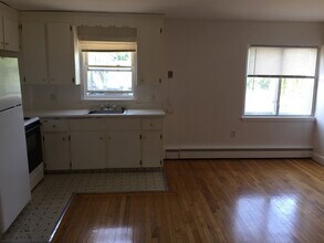 1057 Main St-Unit -8 in Walpole, MA - Building Photo - Building Photo