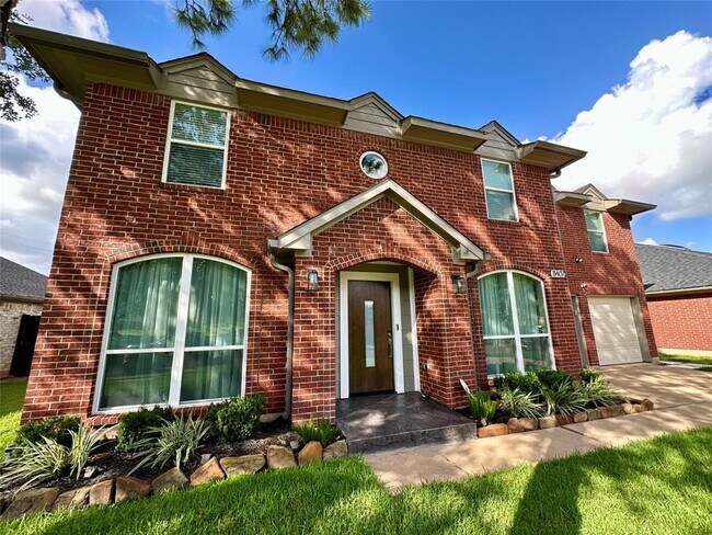 11407 Sagecreek Dr
