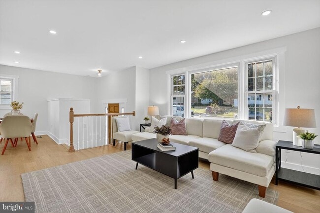 8915 Sylvania St in Lorton, VA - Building Photo - Building Photo