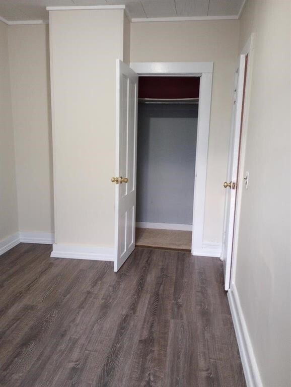 property at 1103 Oak St