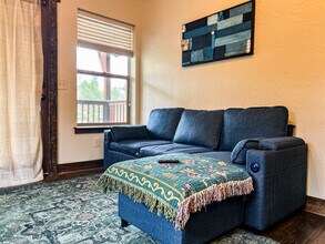 10985 Cayuse Ct in Lolo, MT - Building Photo - Building Photo