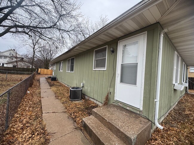 property at 1822 28th St