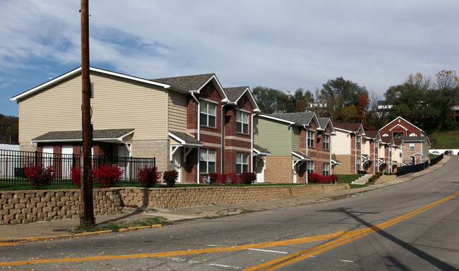 703-729 Patrick St in Charleston, WV - Building Photo - Building Photo